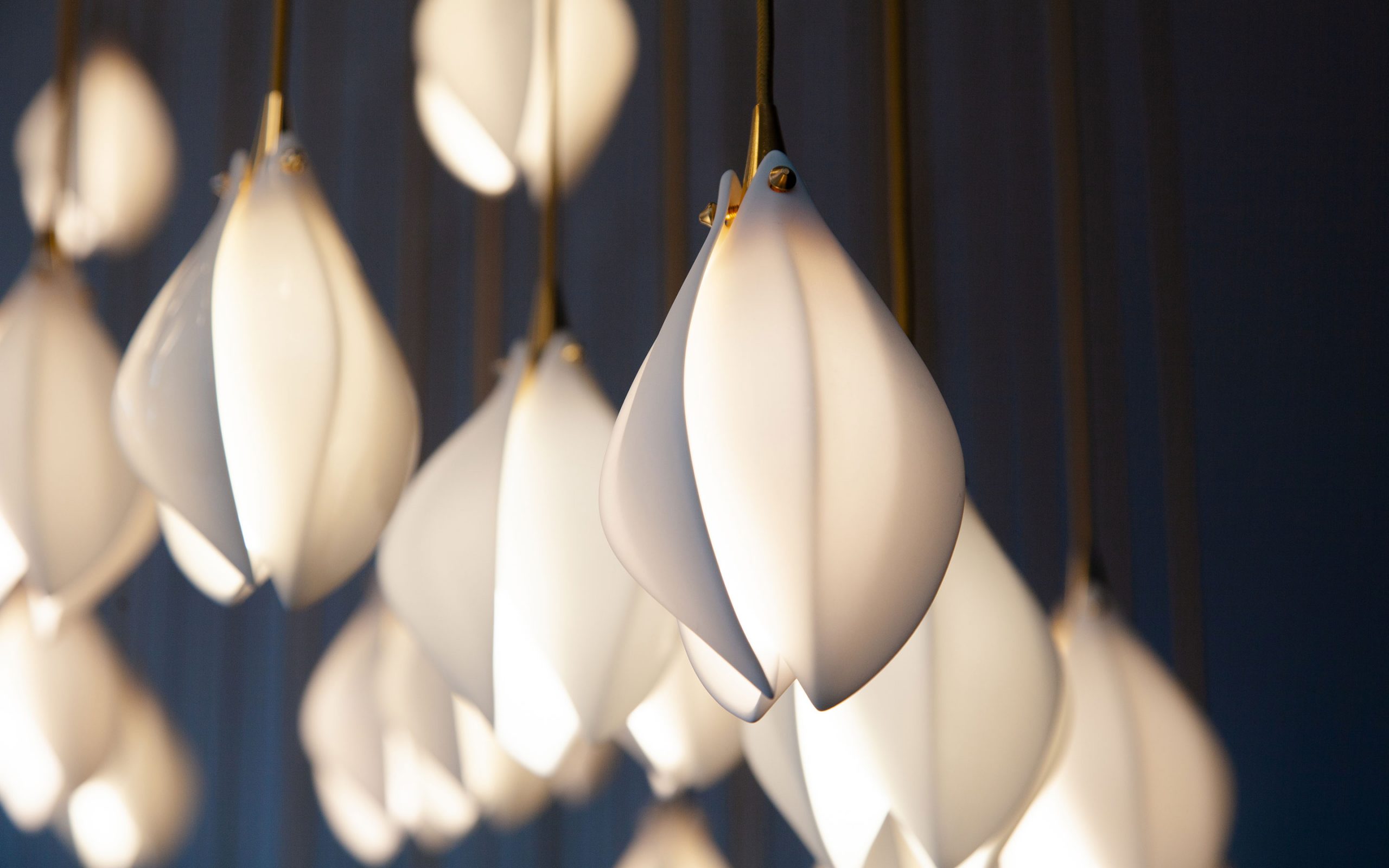 Bloom-Custom-Haberdashery-LDW-2087-slideshow-2880x1880